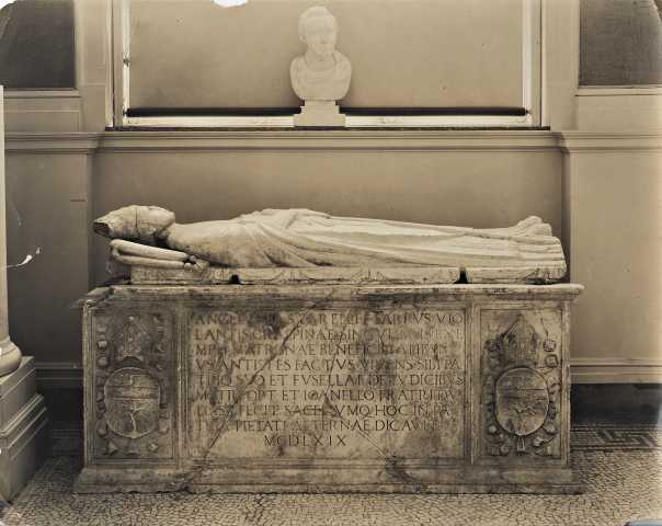 Worcester Art Museum — Anonimo romano sec. XV - Monumento funebre del vescovo Angelo Pascarelli — insieme